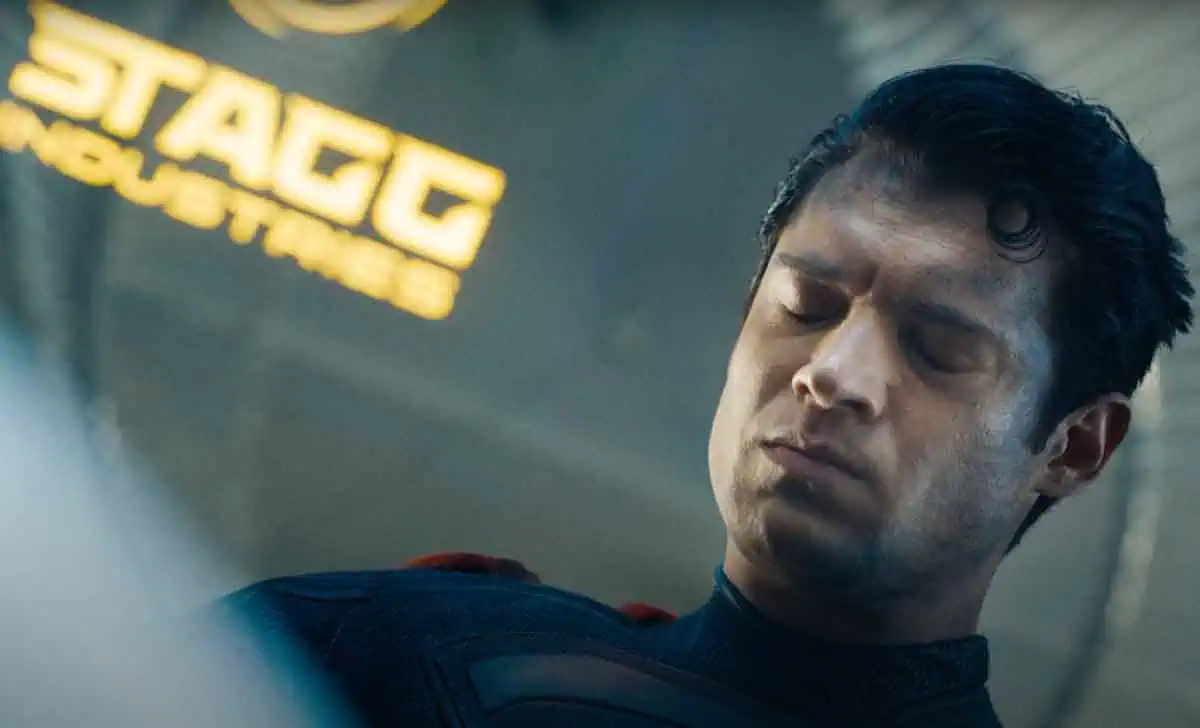 Superman (2025) A-t-il trop de personnages ? superman stagnant