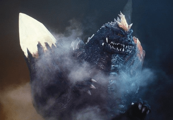 L'une des versions les plus puissantes et les plus étranges du monstre est Space Godzilla, qui apparaît dans un film des années 90 dans lequel il se bat contre l'interprétation du personnage original. (Crédits: Toho)