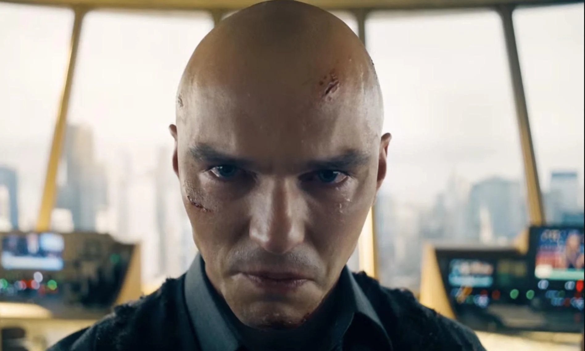 Nicholas Hault comme Lex Luthor dans «Superman» (Image: Warner Bros.)