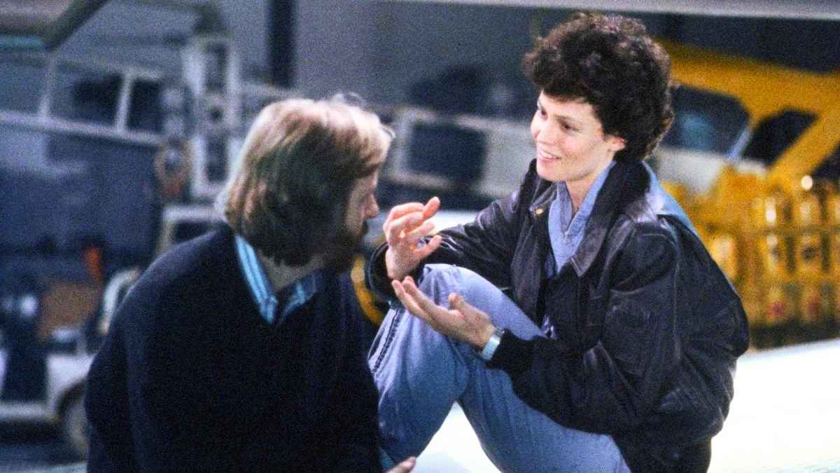 James Camero Sigourney Weaver extraterrestres