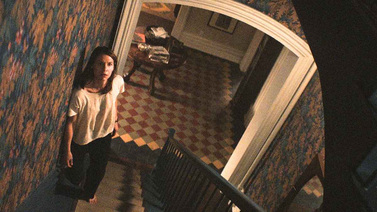 Claire Danes dans le rôle d'Aggie Wigg dans The Beast in Me (Photo : Netflix)