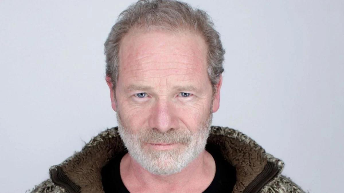 Peter Mullan