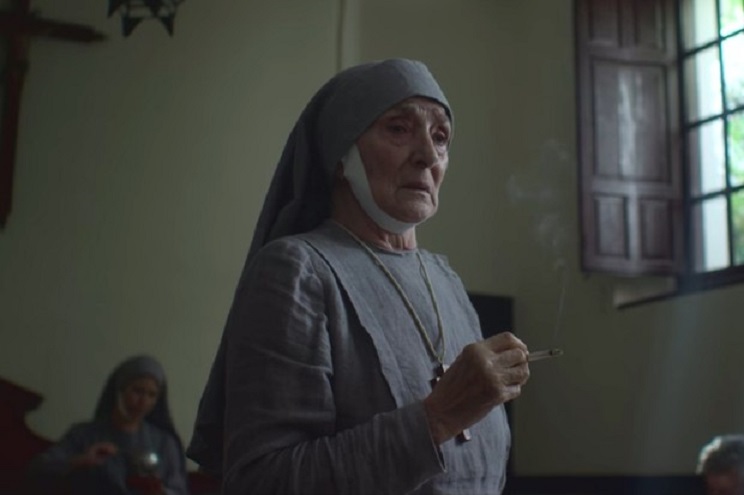 Jane Lapotaire dans « La Couronne » (image : IMDb)