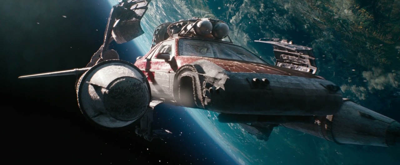 La voiture-fusée dans l'espace dans 'Fast and Furious 9' (image : Universal)