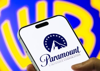 Joaquin Phoenix, Denis Villeneuve, Jane Fonda et plus de 1 000 stars hollywoodiennes signent une lettre contre la fusion Paramount-Warner Bros.