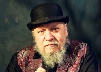 Le rédacteur en chef de George RR Martin nie les fuites et déclare que « Winds of Winter » n&rsquo;est pas prêt à être publié