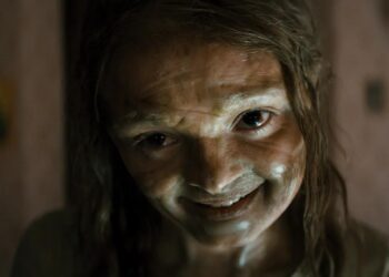 Critique de « Possession de la Momie » : une messe noire au nom de l&rsquo;horreur corporelle