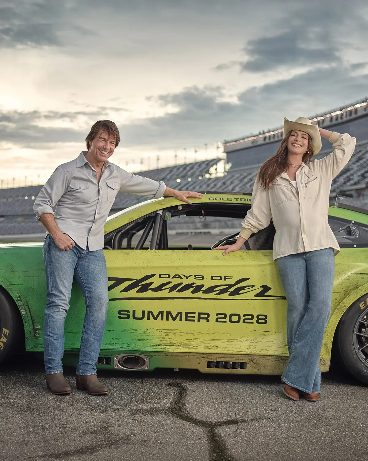 Tom Cruise et Anne Hathaway annoncent le nouveau film « Days of Thunder » (Image : X/@TomCruise)