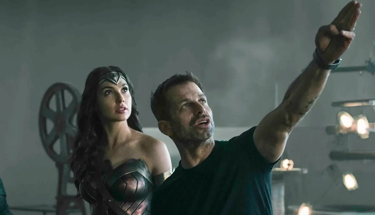 Gal Gadot et Zack Snyder sur le tournage de