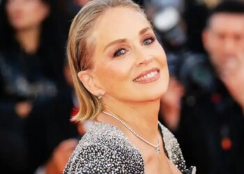 Sharon Stone affirme que les algorithmes des réseaux sociaux sont créés par des personnes sans intelligence émotionnelle