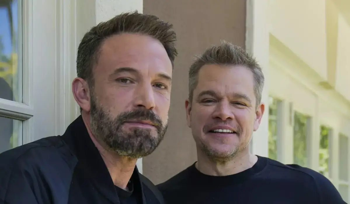 Ben Affleck et Matt Damon lors de la promotion de « Air », le 27 mars 2023, au Four Seasons Hotel de Los Angeles (Photo : Ashley Landis / Associated Press)