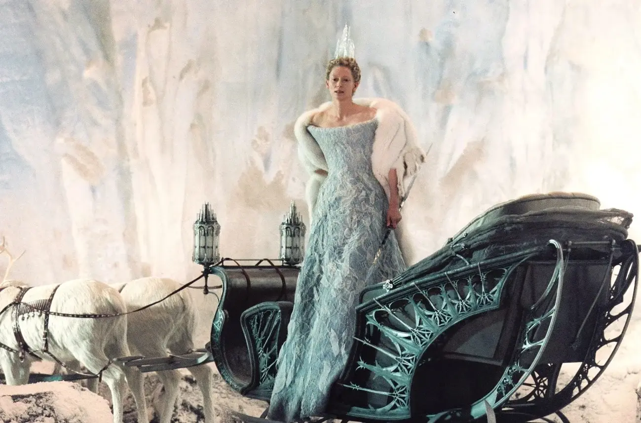 Tilda Swinton dans « Le Monde de Narnia : Le Lion, la Sorcière et l'Armoire Magique » (2005) (image : IMDb)