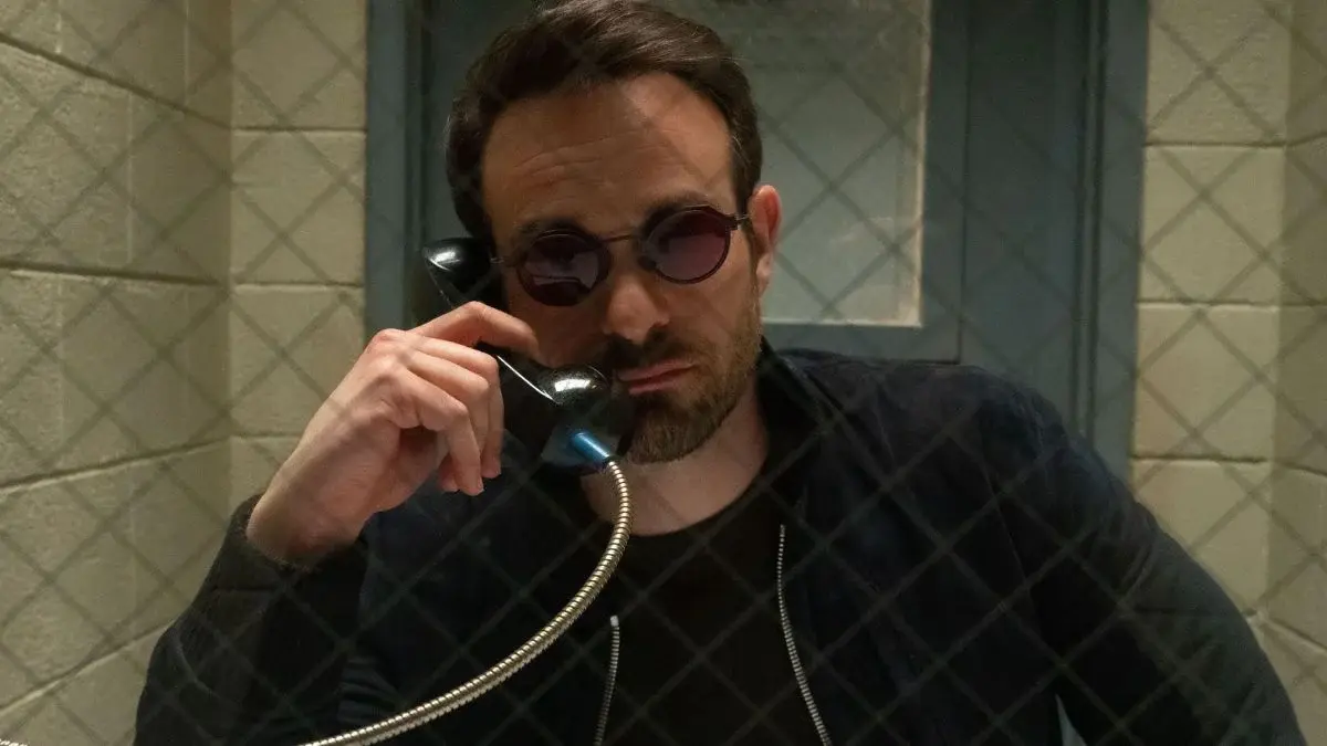 Charlie-Cox-cas-cou-né de nouveau