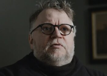 Guillermo del Toro met en garde contre la résurgence du fascisme et explique comment il divise la société